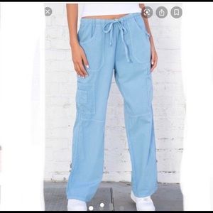 Brandy Melville scrubs